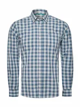 Camisa de manga larga RKF modelo Lighter, confeccionada en algodón orgánico. Presenta un diseño a cuadros en tonos azules, blancos y verdes, con cuello camisero, cierre frontal de botones, bolsillo en el pecho con logo bordado y calce modern fit.