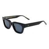 Lentes de sol I-Sea modelo Banks con armazón cuadrado de acetato negro y cristales grises polarizados.