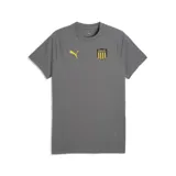 Remera deportiva gris de manga corta Puma, modelo CAP, con cuello redondo y detalles en amarillo. Incorpora el escudo del Club Atlético Peñarol y el logo de la marca en el pecho.