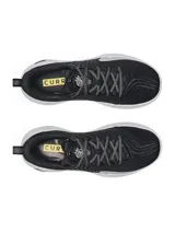 Championes de básquetbol Under Armour Curry 12, modelo Wardell, con parte superior de malla transpirable en color negro y suela de tecnología UA Flow de doble densidad en color blanco con detalles moteados. Presenta contrafuerte de TPU en el talón y diseño ergonómico para mayor soporte y estabilidad en la cancha.