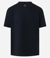 Remera masculina blanca de corte relajado, cuello redondo y manga corta. Confeccionada en malla de algodón 100% sostenible.