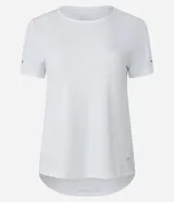 Remera deportiva de manga corta y cuello redondo, confeccionada en tejido texturizado con detalle reflectante y pliegue en la espalda, de la marca Get Over.