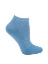 Medias cortas de deporte color celeste tipo denim, confeccionadas en tejido de punto elástico.