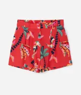 Short rojo con estampado de bananas y cocoteros, con elástico en la espalda, trabillas en la cintura, pliegues delanteros y bolsillos laterales.
