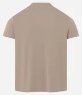 Remera de manga corta modelo muscle de la marca Marfinno, color tostado, con cuello redondo y diseño ajustado.