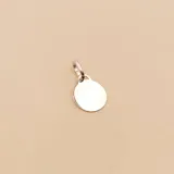Dije de medalla circular lisa en plata 925, apto para grabado personalizado.