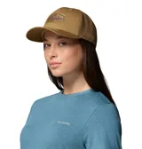Gorro tipo gorra con visera curva de Columbia, confeccionado completamente en tejido de malla transpirable, con diseño cerrado y elástico con tecnología Flexfit.