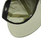 Gorro Emerica modelo Pure Parch 6 Panel, color verde oliva con logo de la marca bordado en el frente.