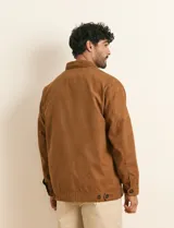 Campera de napa ecológica color marrón, con cierre frontal metálico, bolsillos laterales y cuello camisero.