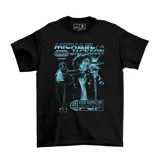 Remera negra de algodón con estampa frontal en color celeste que presenta imágenes de Michael Jackson, junto con el texto 'Michael Jackson' y 'The King of Pop'.