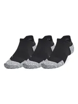 Medias deportivas de corte bajo con tecnología de secado rápido, diseño ergonómico diferenciado para pie izquierdo y derecho, canales de ventilación y amortiguación en zonas de alto impacto.