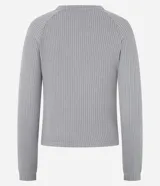 Blusa slim de tejido acanalado con cuello redondo y mangas largas con sisa raglán. Presenta una textura suave y diseño liso.