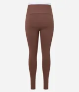 Pantalón legging deportivo color marrón con cintura alta en contraste color blanco. Confeccionado en tejido de poliamida y elastano, de ajuste ceñido al cuerpo.