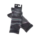 Pack de dos pares de medias grises de caña media. Un par es liso y el otro tiene rayas horizontales en verde y lila.