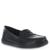 Mocasín de cuero negro con diseño clásico, costuras visibles en el empeine y suela de goma dentada.