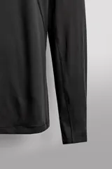 Camiseta técnica de manga larga Zara Athleticz, color marrón, de ajuste slim fit con cuello redondo y costuras decorativas.