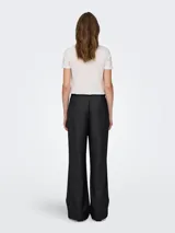 Pantalon sastrero de tiro alto color gris oscuro, de corte ancho y pinzas frontales.