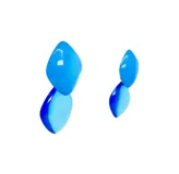 Conjunto de collar y aros de resina azul con detalles dorados. El collar es de cuentas grandes rectangulares y los aros son colgantes con forma de rombo.