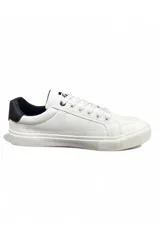 Championes deportivos Discovery modelo Casual Expedition, de color azul con cordones negros, suela blanca y detalles de la marca en el lateral.