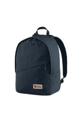 Mochila Fjallraven Vardag 16 color azul marino, liviana y cómoda en tejido resistente G-1000. Perfecta para el día a día. Compartimento principal con cierre, y bolsillo interno para tablet.