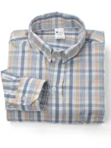 Camisa de hombre a cuadros rojos y blancos, de manga larga y corte clásico.