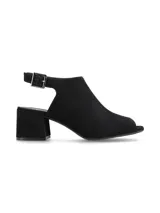 Sandalia peep toe de cuero negro con taco cuadrado de 6 cm, talón descubierto y tira ajustable con hebilla metálica en el tobillo.