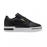 Championes urbanos Puma modelo CA Pro Classic II, color negro con suela de plataforma blanca. Presentan diseño de cuero con perforaciones en la puntera y logo de la marca en dorado en el lateral y la lengüeta.