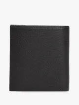 Billetera plegable de cuero granulado color negro, marca Tommy Hilfiger, con costuras decorativas tricolores y logo metálico frontal.