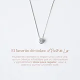 Collar de plata 925 con dije de punto de luz circular engastado con una circonia brillante.