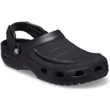 Zuecos Crocs Yukon Vista II color negro, con correa trasera ajustable y orificios de ventilación laterales.