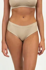 Pack de dos culottes color beige de algodón con elástico en la cintura.