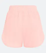 Short runner deportivo Get Over de color salmón, con cintura elástica y bajo redondeado, diseñado para running y entrenamiento.
