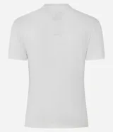 Remera de algodón de manga corta y cuello redondo, con estampa frontal inspirada en Camp Rock y corte ajustado.