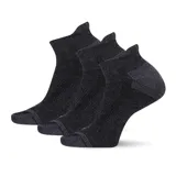 Calcetines cortos deportivos de color gris melange, con diseño anatómico y costuras reforzadas.