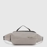 Riñonera impermeable color beige con detalles en negro, cuenta con cierre principal waterproof, bolsillo oculto trasero y correa ajustable.