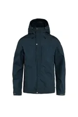 Campera de trekking azul marino con capucha ajustable, cierre frontal con botones a presión y múltiples bolsillos.