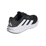 Championes de running Adidas Questar 3, color negro con detalles en blanco.