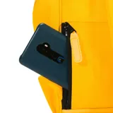 Mochila Cabaia modelo Adventurer Marrakech, color amarillo con detalles en negro. Tiene sistema MOLLE, compartimento acolchado para tablet o PC, correa para sujetar a la maleta y tirantes acolchados antitranspirantes.