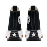 Championes de caña alta Converse Run Star Hike, color negro con detalles en blanco y suela gruesa con plataforma blanca y detalles en marrón y negro.