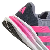 Championes de running Adidas modelo Galaxy 7, color violeta con detalles en fucsia y suela blanca. Presentan capellada de malla textil transpirable, entresuela Cloudfoam para mayor amortiguación y cierre con cordones.