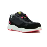 Championes de seguridad Diadora modelo Pro L Athena, color gris oscuro con detalles en magenta y suela blanca con base roja. Presenta un diseño técnico con malla y refuerzos, ideal para entornos de trabajo.