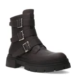 Botas de caña media color marrón oscuro con suela track gruesa. Presentan tres correas horizontales con hebillas metálicas plateadas en el lateral externo.