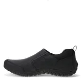 Zapatos tipo slip-on Caterpillar modelo Opine, color negro, confeccionados en nobuk con suela de goma resistente y logo de la marca grabado en el lateral.