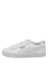 Championes Puma modelo Jada, color blanco con detalles en tono rosado metalizado, de diseño urbano y suela plataforma.