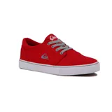 Zapatillas Quiksilver modelo Zuma, color rojo con suela blanca y cordones grises, confeccionadas en lona y diseño urbano de corte bajo.