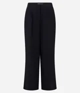 Pantalón wide leg de sastrería color negro, confeccionado en viscosa y poliéster, con cintura estructurada y caída fluida.