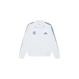 Campera deportiva Eme Studios modelo Cove Pearl Track Full Zip, de color blanco, con cierre frontal completo y cuello alto. Presenta bandas laterales estampadas en las mangas y detalles de la marca bordados en el pecho.