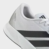 Championes de running Adidas Duramo RC2, color blanco con las tres tiras negras características de la marca.