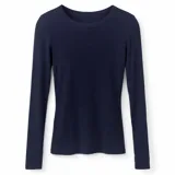 Remera de manga larga con cuello redondo, confeccionada en tejido liso de color azul marino.