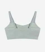 Soutien modelo top, hecho en microfibra color verde agua. Prenda sin relleno, con aro, sin costura y con textura acanalada.